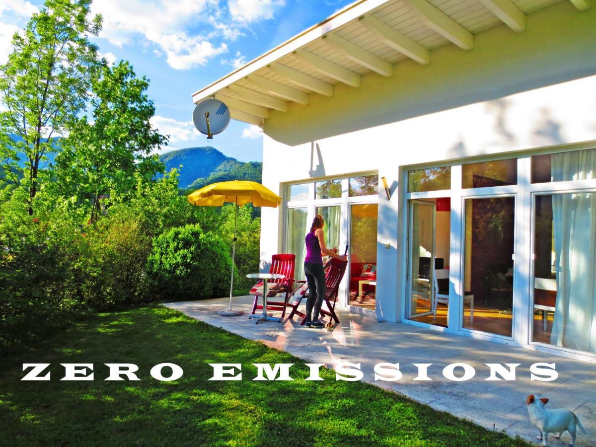 Flores, Ferienhaus Oder Doppelzimmer, Im Grunen, 5 Gehminuten Ins Zentrum, Parkplatz, Zero Emissions Bad Ischl Exterior foto